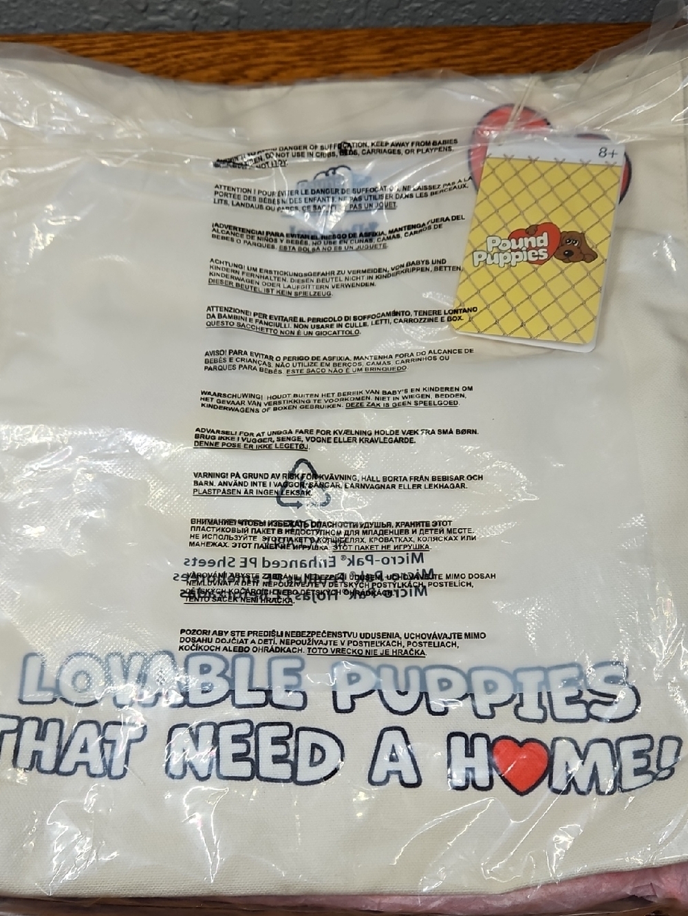 Loungefly Pound Puppies 40th Anniversary Canvas Tote Bag - Picture 4 of 4